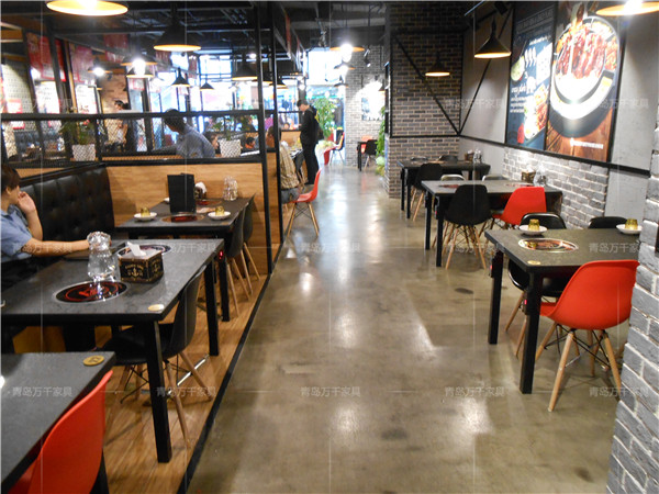  客瑞吉芝士排骨 李村萬(wàn)達(dá)店火燒石餐桌