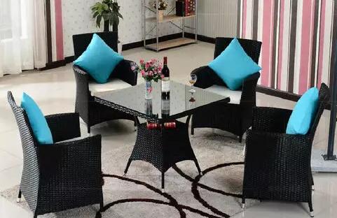 青島戶外酒店桌椅-時尚黑色休閑桌椅